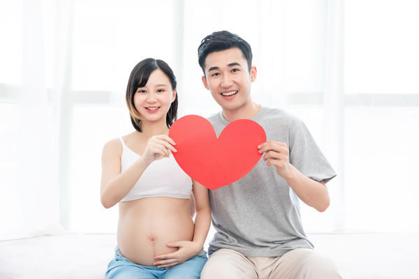 高龄女性试管婴儿成功率低？3招提高成功率！(图1)